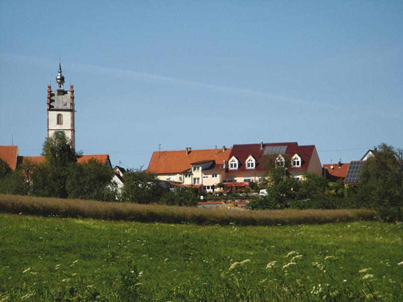 Winterlingen Hotel-Gasthof Sternen מראה חיצוני תמונה